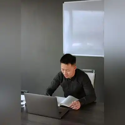 乐蓉秀